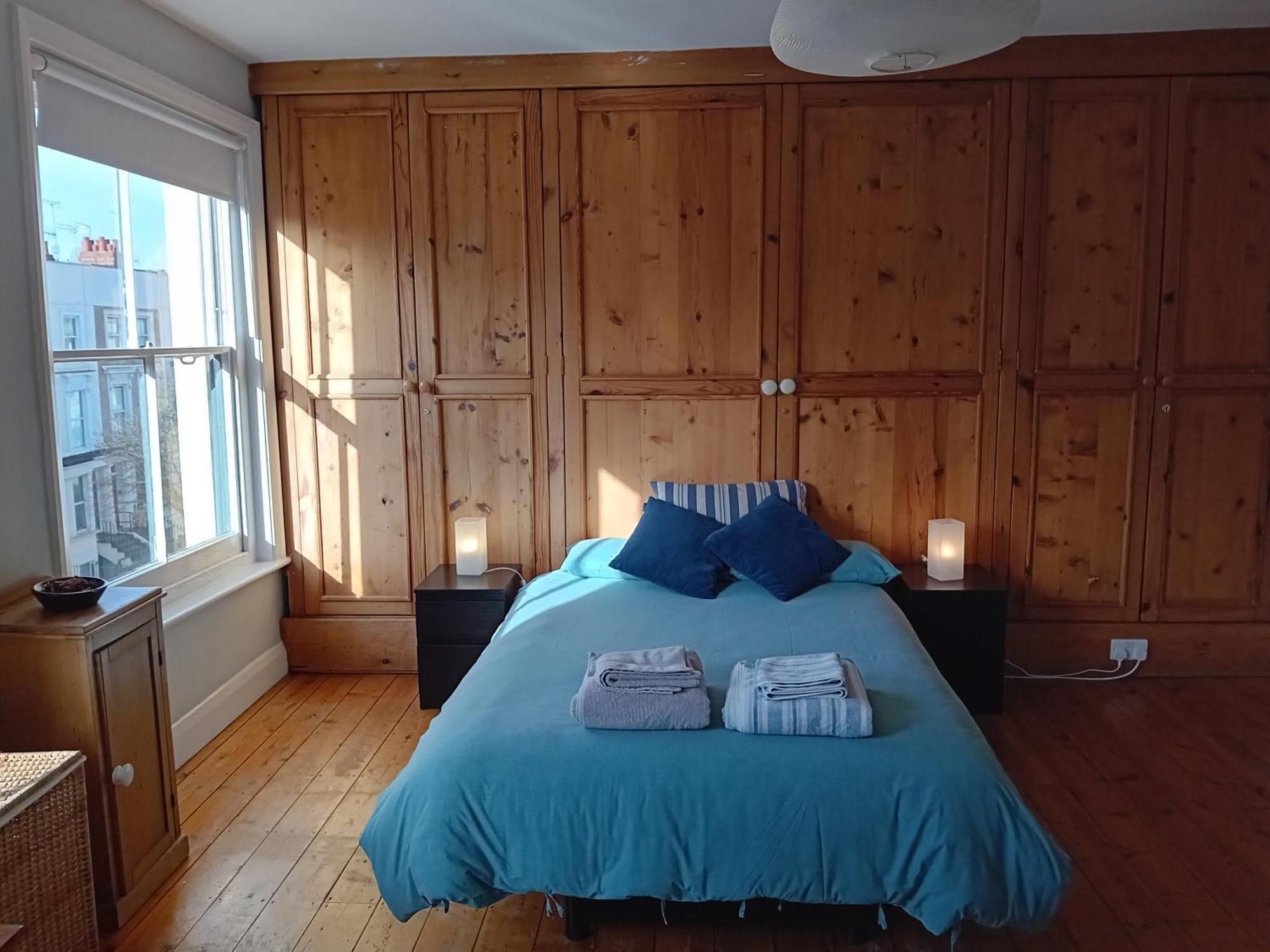 Holiday home Stunning House Overlooking Local Park *